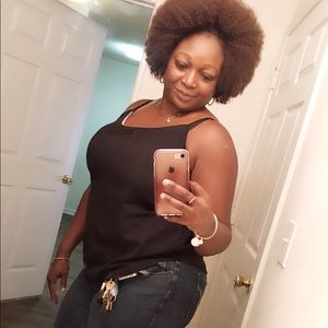 Meet your Posher, Latoya